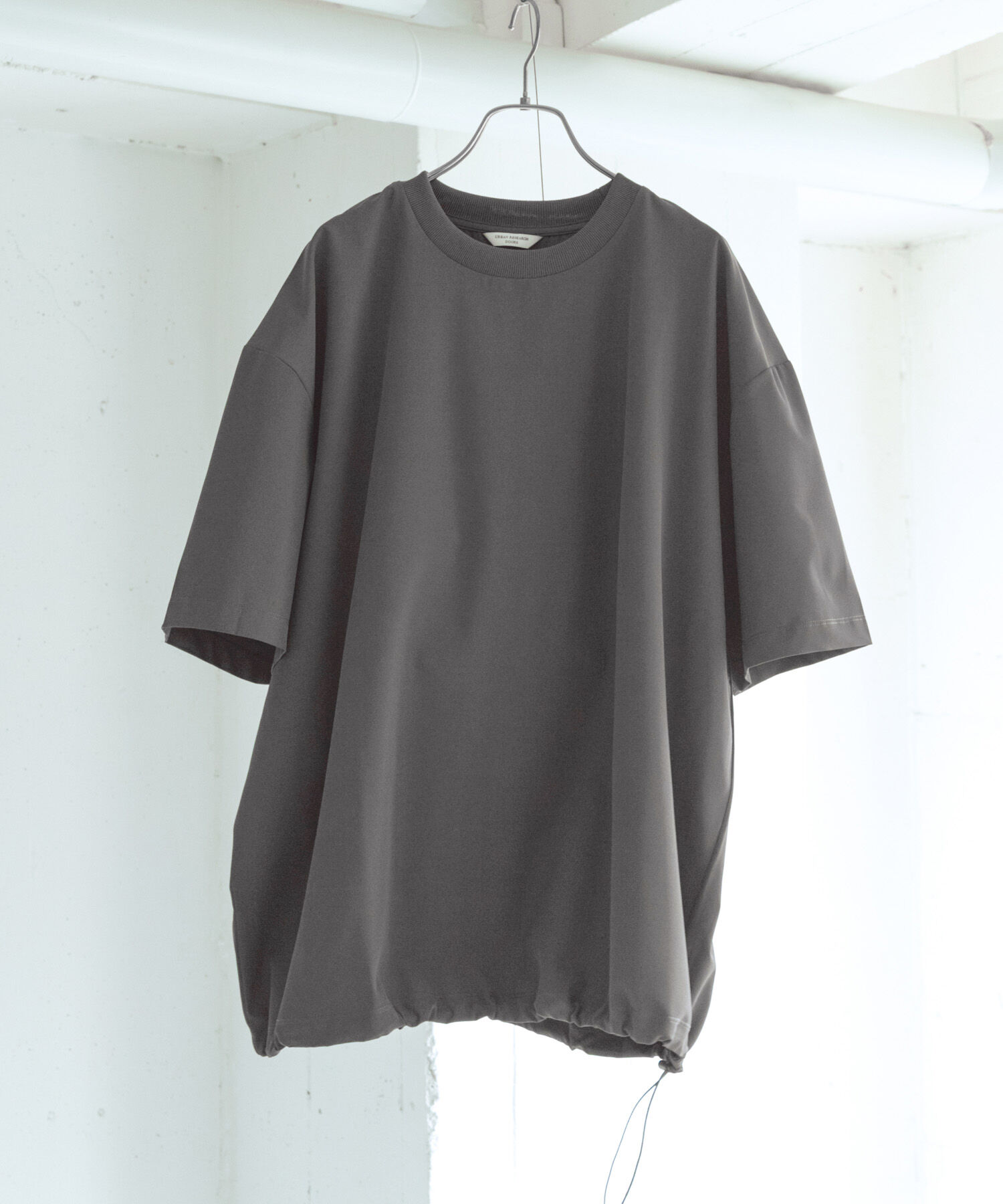 URBAN RESEARCH DOORS「『UR TECH』サマシェア ショートスリーブプルオーバー」|Tシャツ・カットソー|グレー