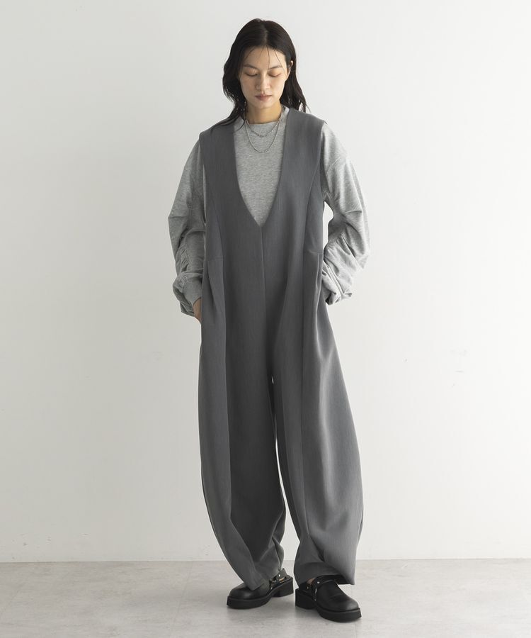 GARAGE OF GOOD CLOTHING「グレーVネックバレルオールインワン」|オールインワン|
