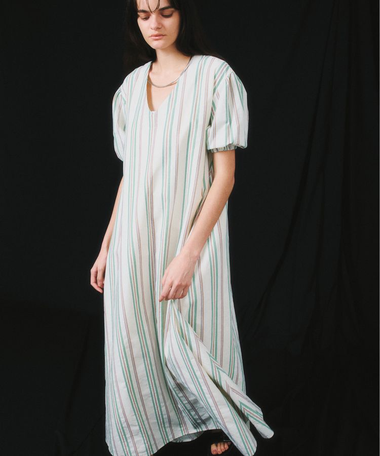 GARAGE OF GOOD CLOTHING「Vネック袖ボリュームワンピース」|ワンピース|