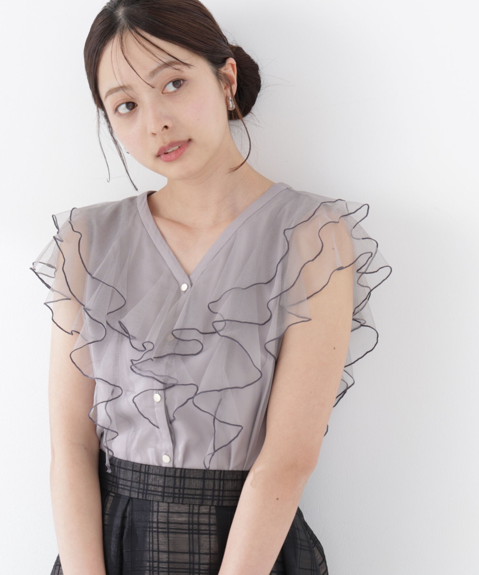 PROPORTION BODY DRESSING「チュールラッフルブラウス 26SS」|シャツ・ブラウス|グレー