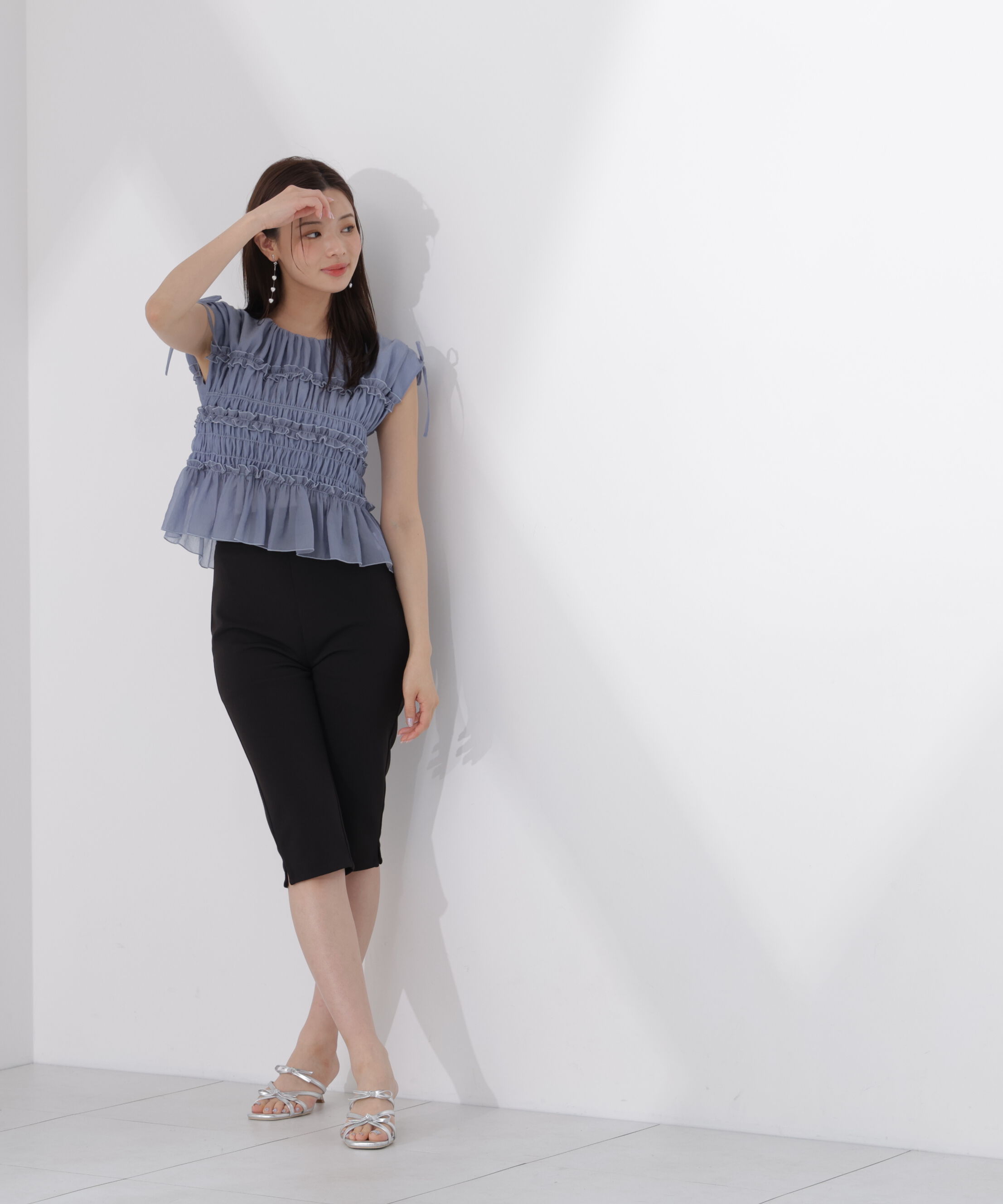 PROPORTION BODY DRESSING「〈a/mie〉シャーリングフリルブラウス＜ブルー：WEB限定＞」|シャツ・ブラウス|