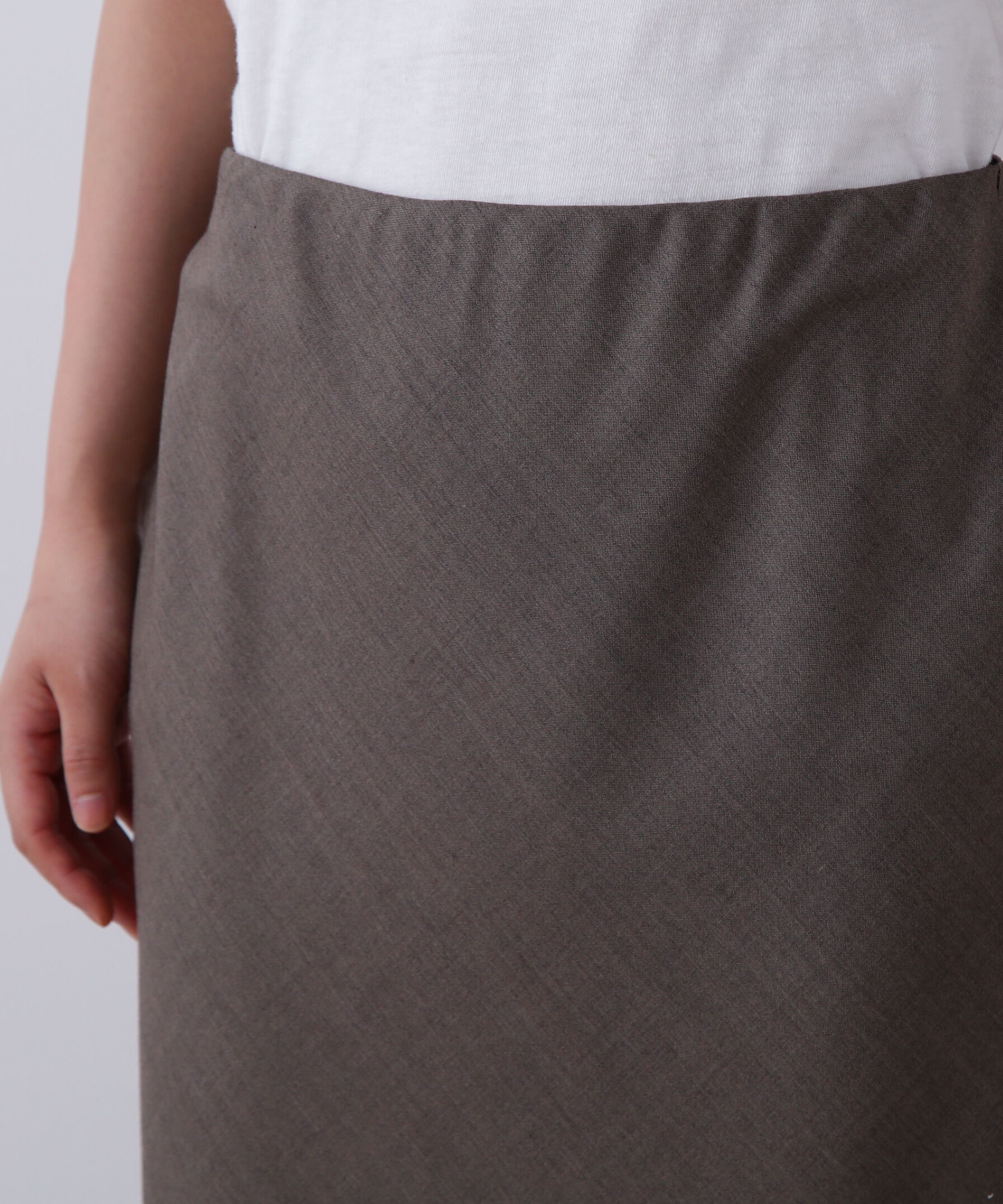 YLEVE 「YLEVE / SUPER120'S CHAMBRAY WOOL BIAS SKIRT」|スカート|
