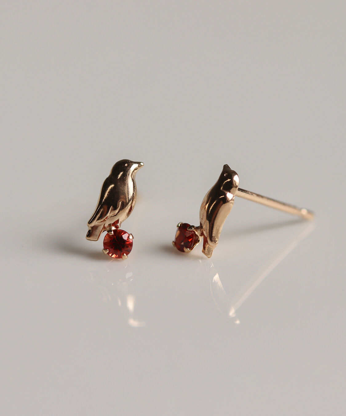  「カラーストーン リトルバード ピアス | K10YG」|ピアス|