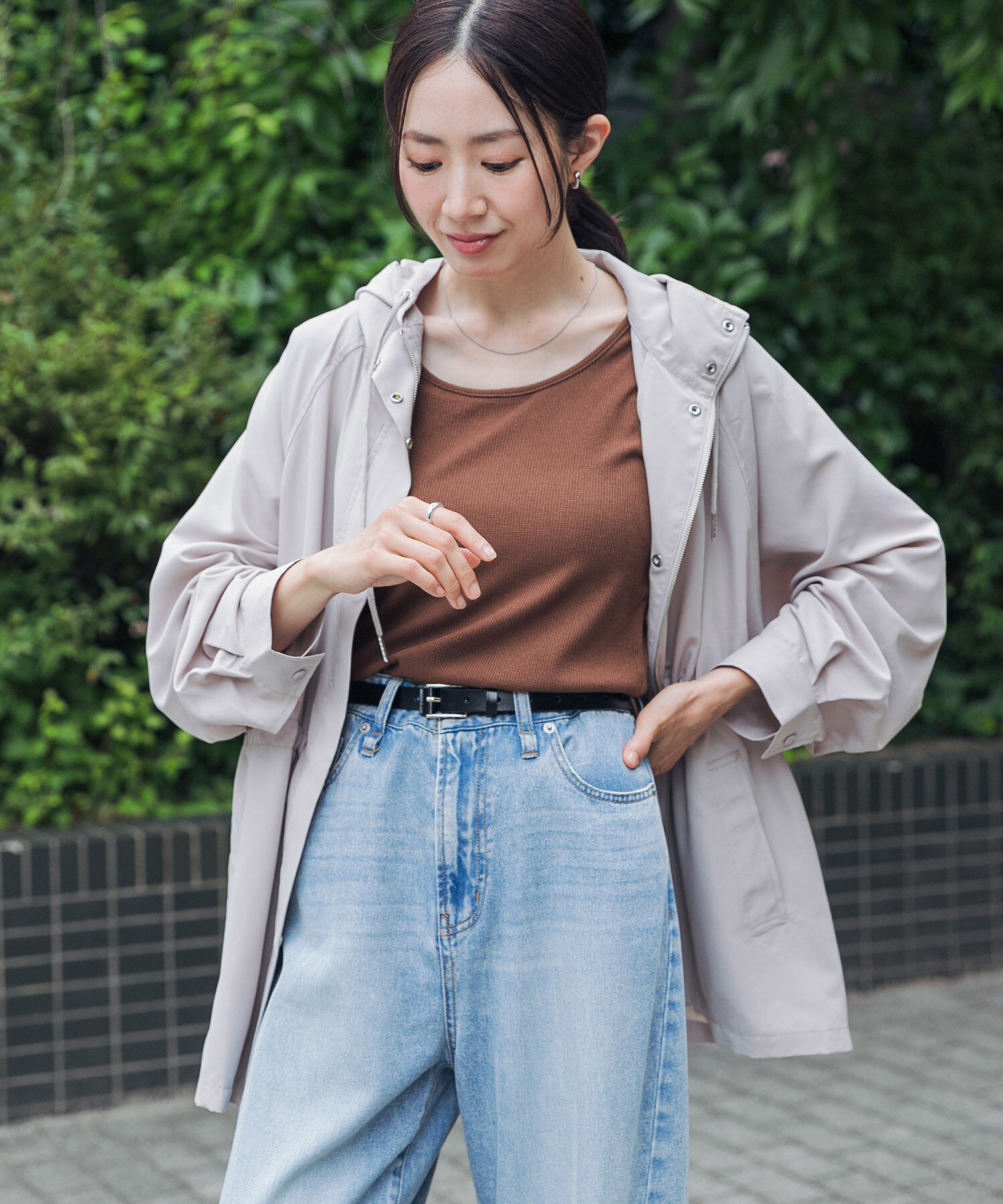 URBAN RESEARCH DOORS「『UR TECH ひやサラクール』遮熱ドロストパーカー」|ノーカラーコート|
