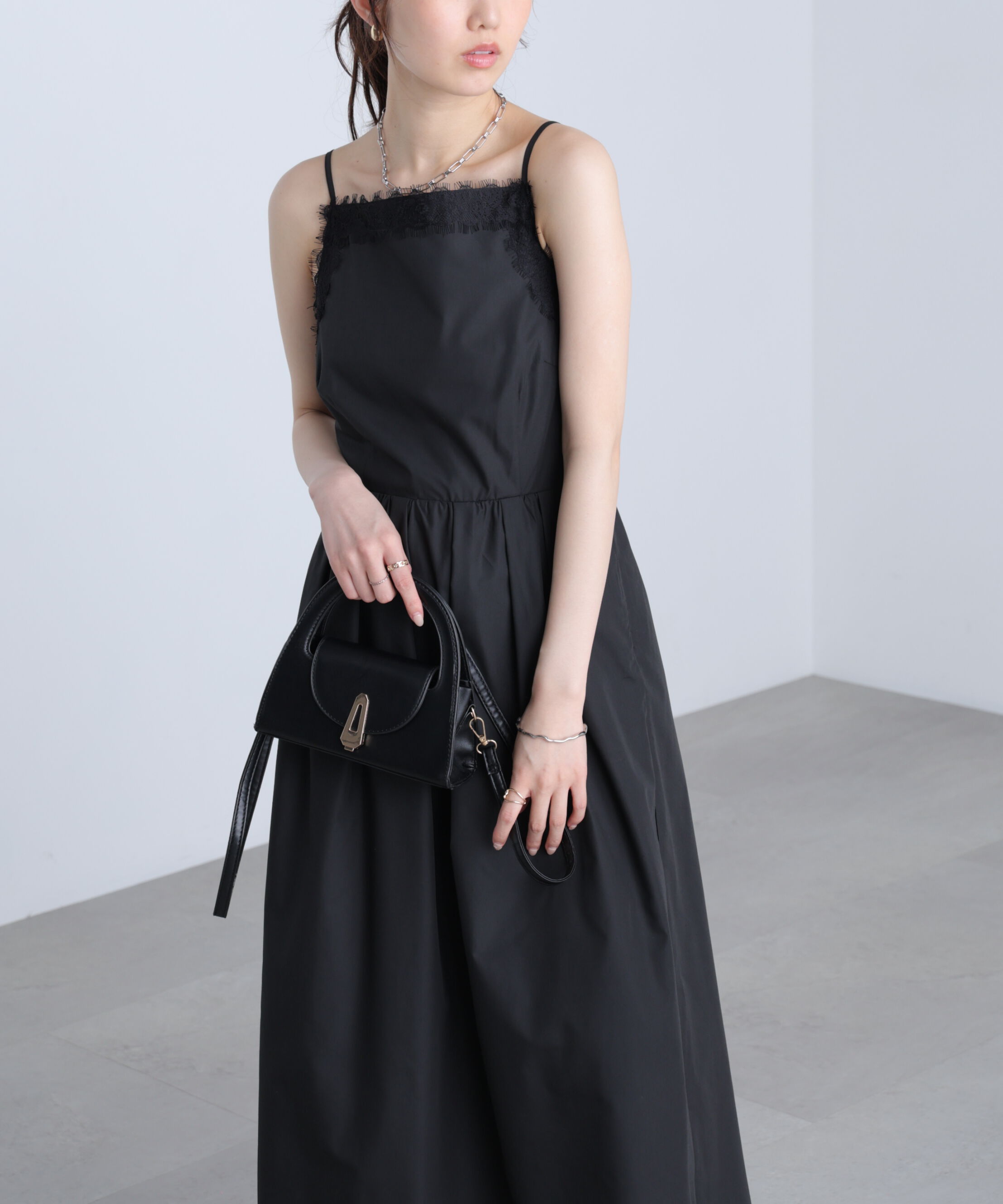  「レーストリムリボンキャミワンピース〈MFM〉」|ワンピース|