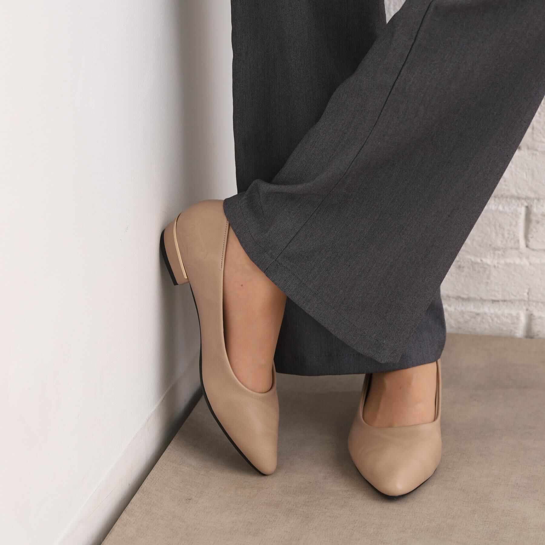 ESPERANZA「《定番》晴雨兼用クッションフラットパンプス」|パンプス|ﾍﾞｰｼﾞｭ(052)
