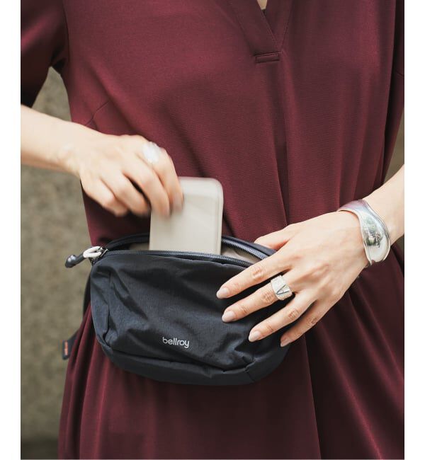 VERMEIL par iena「Bellroy ベルロイ Lite Belt Bag BLHA」|ショルダー・メッセンジャー|
