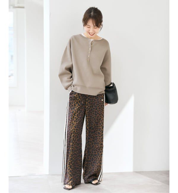 Spick and Span「《WEB限定カラー有り / 追加予約》メタルボタンヘンリーネックニット」|ニット・セーター|