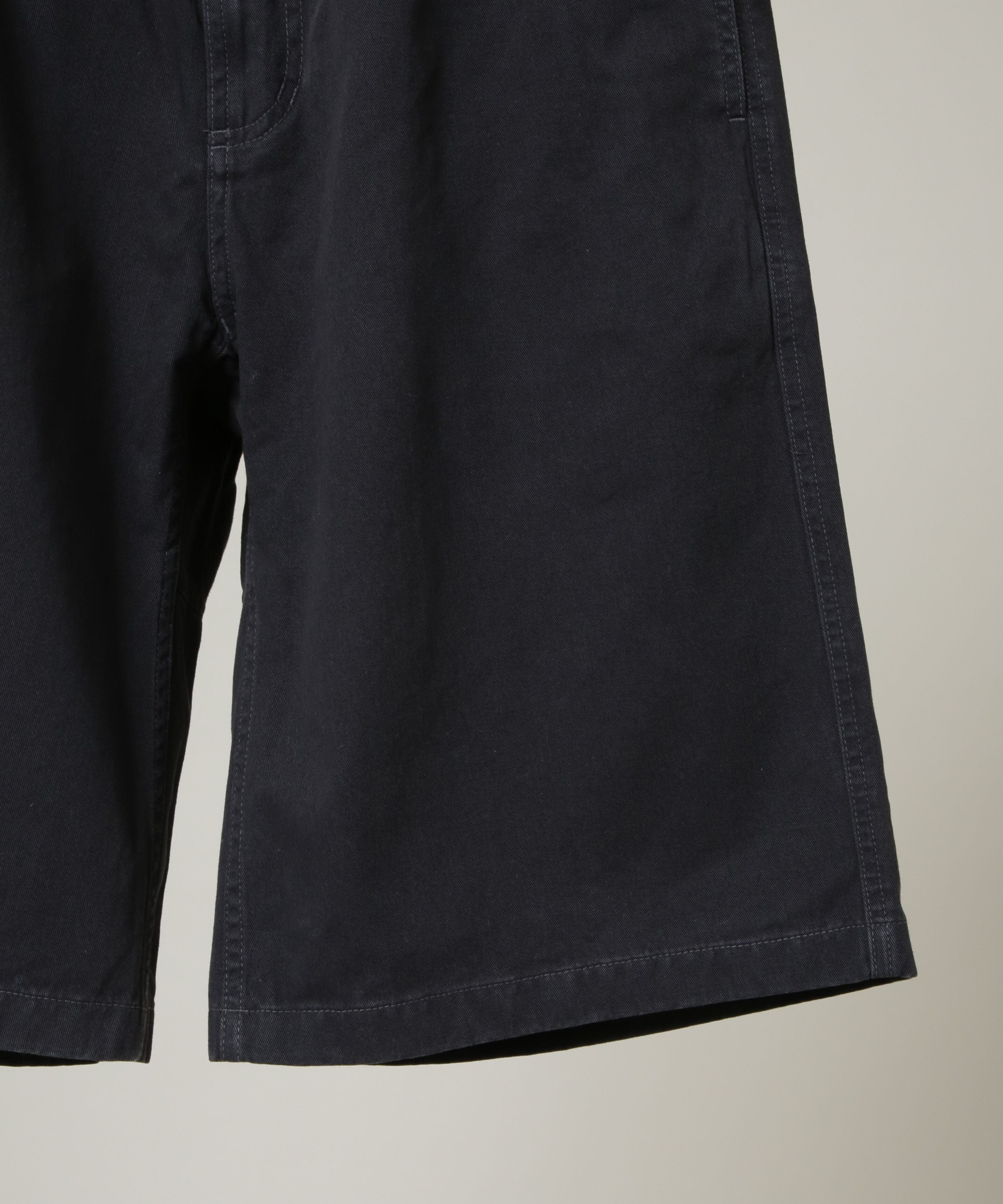 NANO universe「Gramicci/別注 Archive Big Shorts」|チノ|