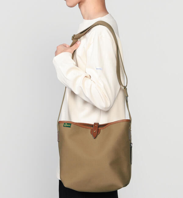 Brady「Brady | ASHDOWN MEDIUM UNISEX」|ショルダー・メッセンジャー|KHAKI