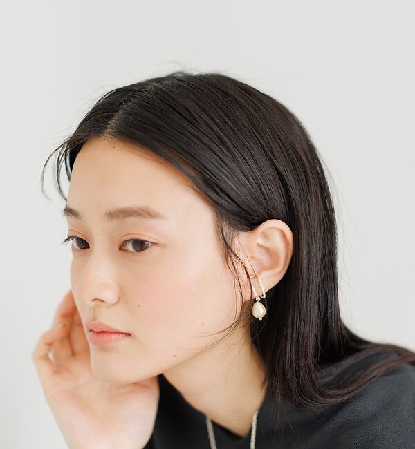 collex「【Ljud/ユード】ガラスドロップパールクロスイヤカフ」|ピアス|