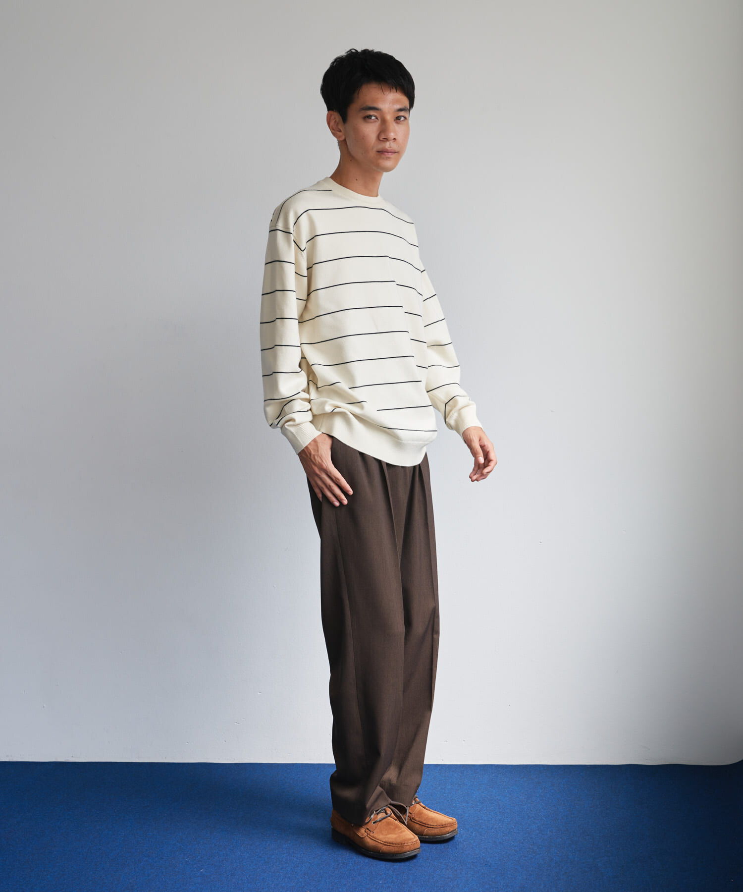 URBAN RESEARCH DOORS「『仁村紗和さん着用』『UR TECH 200日ニット』クルーネック」|ニット・セーター|ホワイト系その他