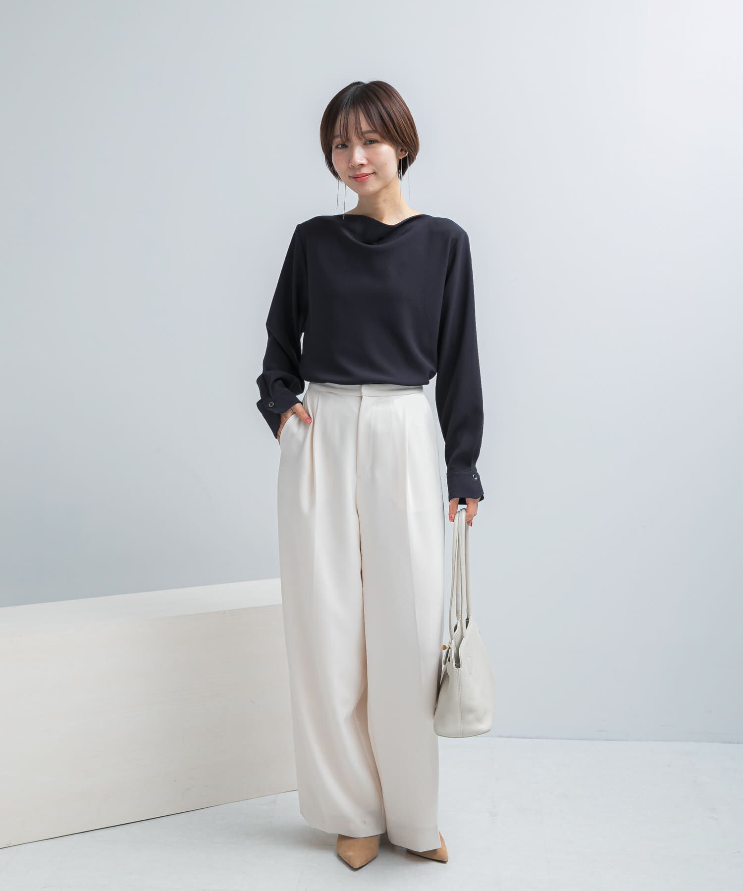URBAN RESEARCH ROSSO「トリアセテート混ドレープネックブラウス」|シャツ・ブラウス|