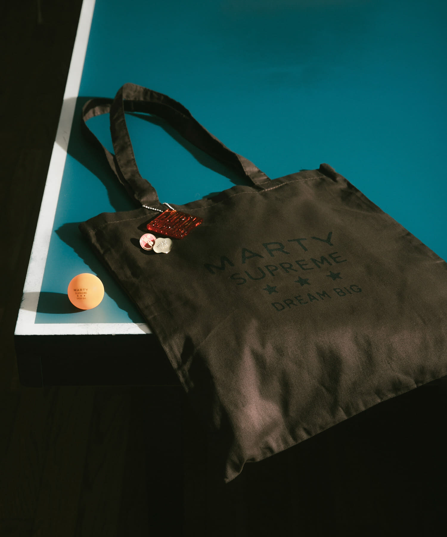 URBAN RESEARCH「URBAN RESEARCH&times;MARTY SUPREME&times;A24　3STAR LOGO TOTE BAG」|トートバッグ|ブラウン
