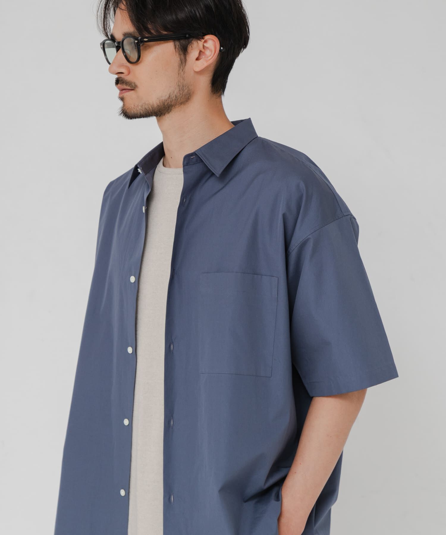 URBAN RESEARCH「THOMAS MASON SHORT-SLEEVE OVER SHIRTS」|シャツ・ブラウス|チャコールグレー