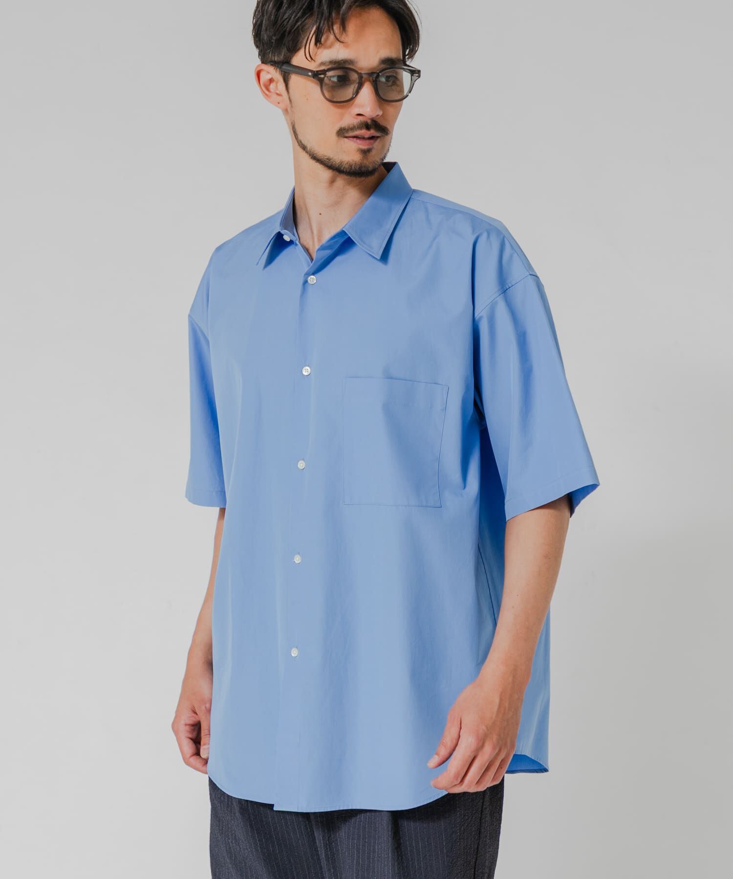 URBAN RESEARCH「THOMAS MASON SHORT-SLEEVE OVER SHIRTS」|シャツ・ブラウス|ロイヤルブルー