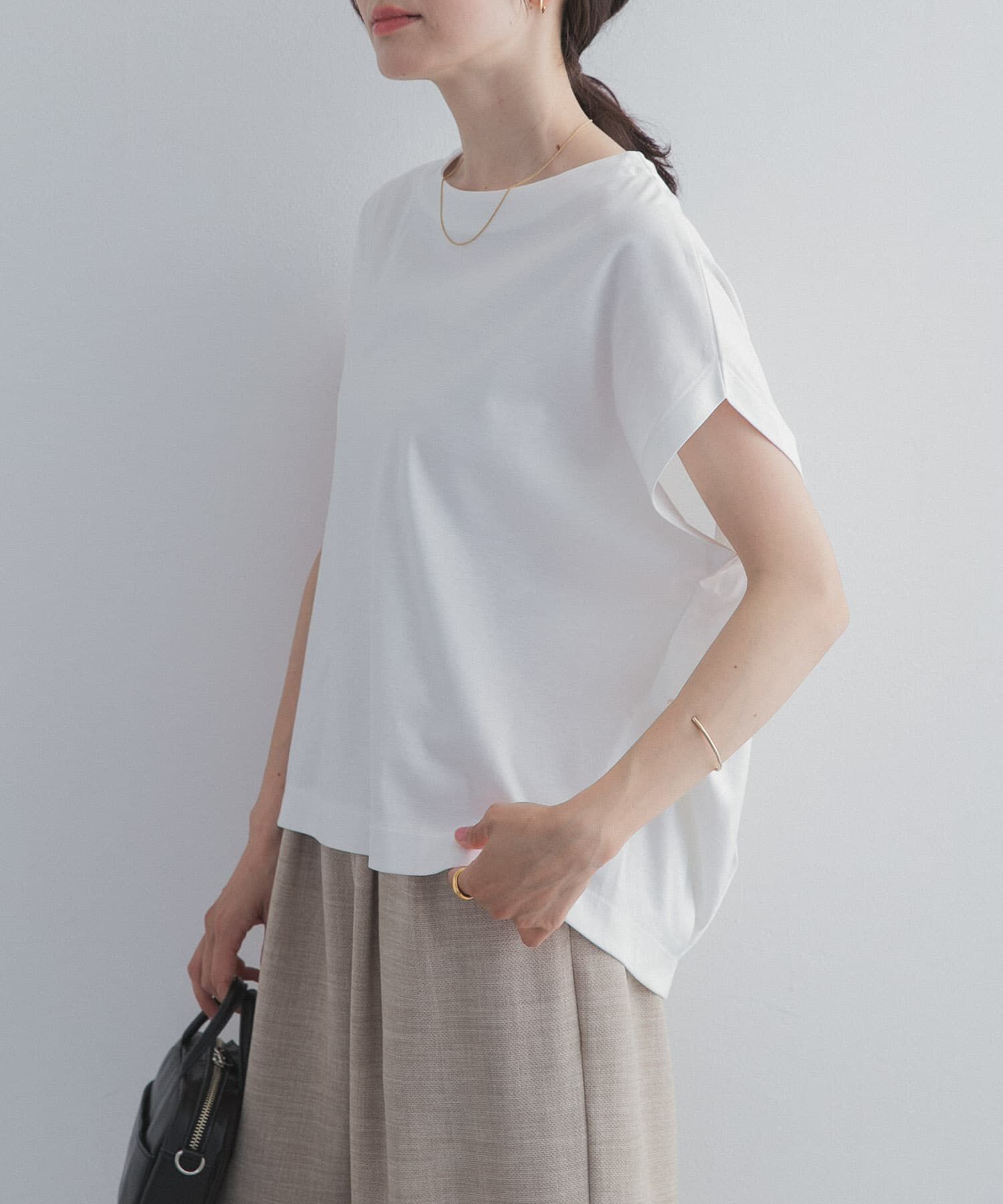 URBAN RESEARCH DOORS「『UR TECH』サマシェアバックタックコクーンプルオーバー」|Tシャツ・カットソー|