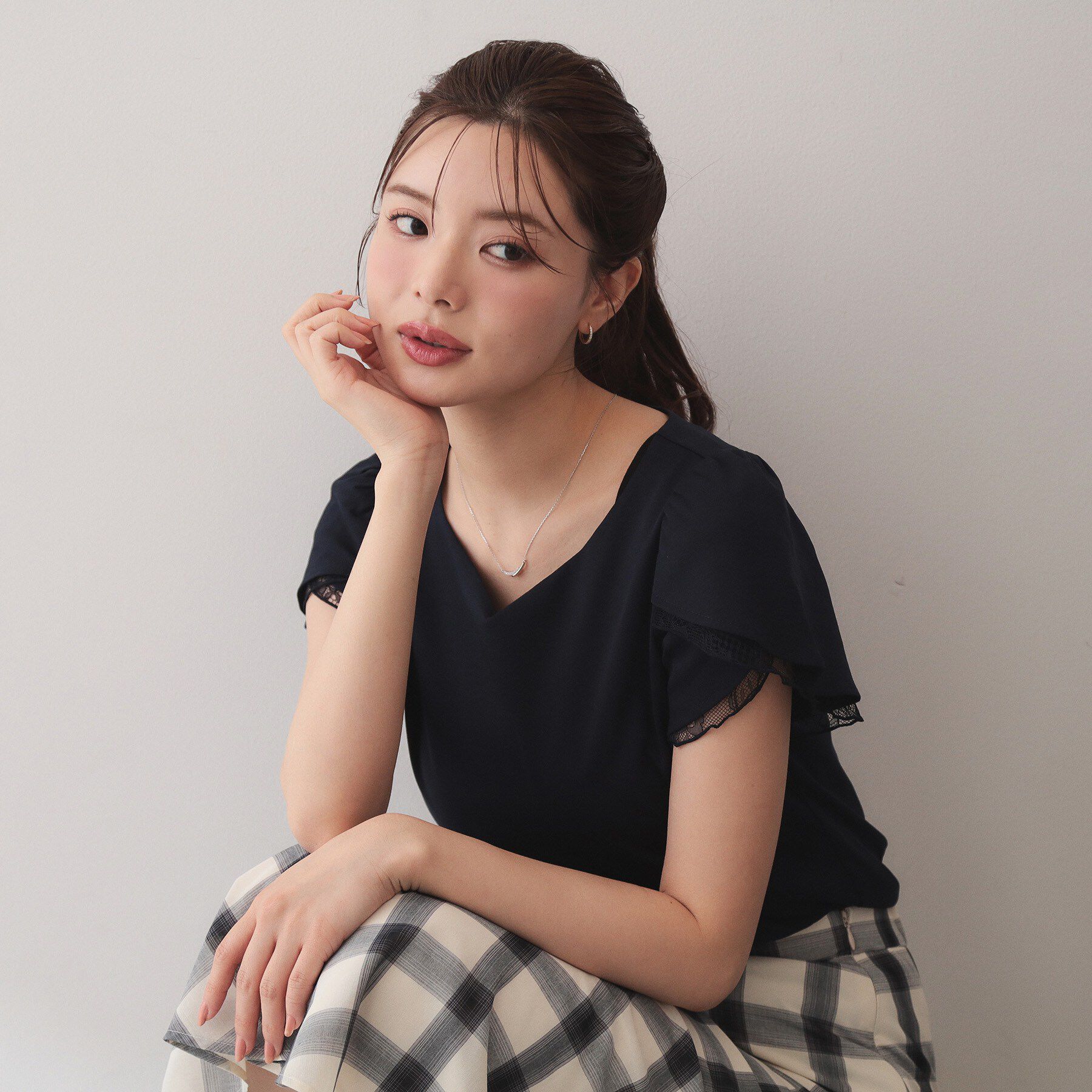 index「【接触冷感／UVケア】ハートネックレースレイヤードトップス《洗濯機OK／6col》」|Tシャツ・カットソー|ネイビー(894)