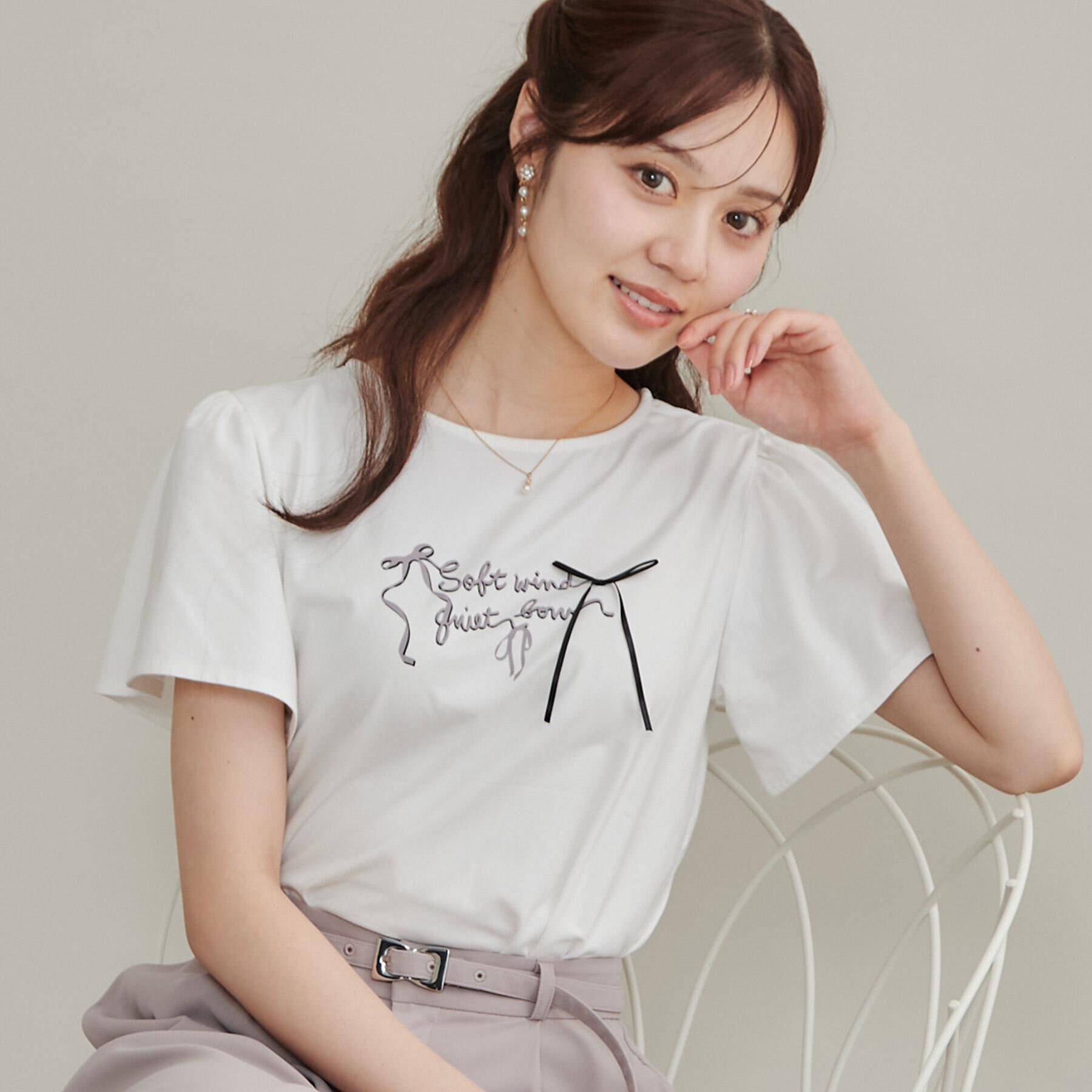 Couture broach「リボンロゴTシャツ」|Tシャツ・カットソー|オフホワイト(103