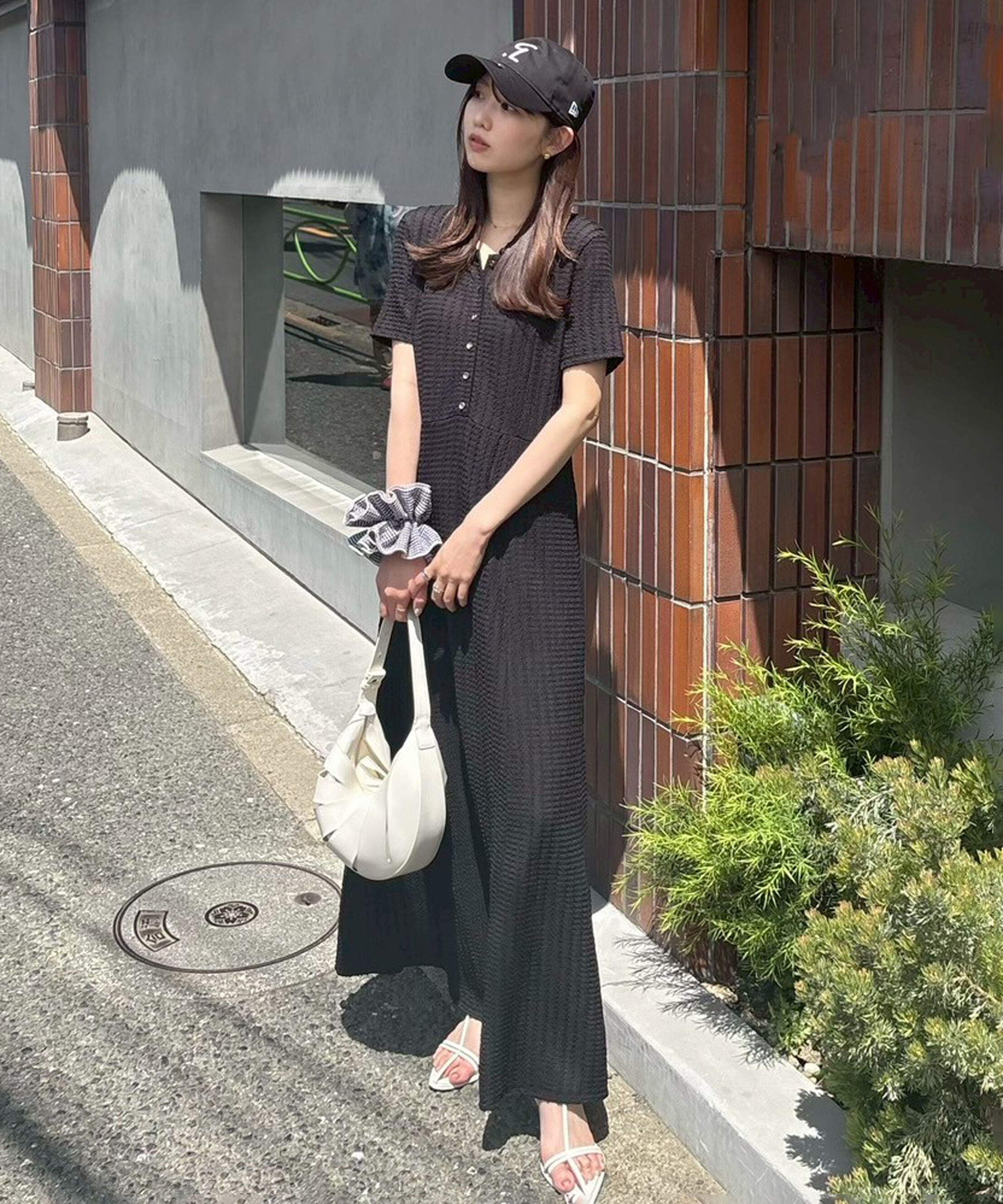  「金ボタンカットジャガードポロワンピース」|ワンピース|ブラック