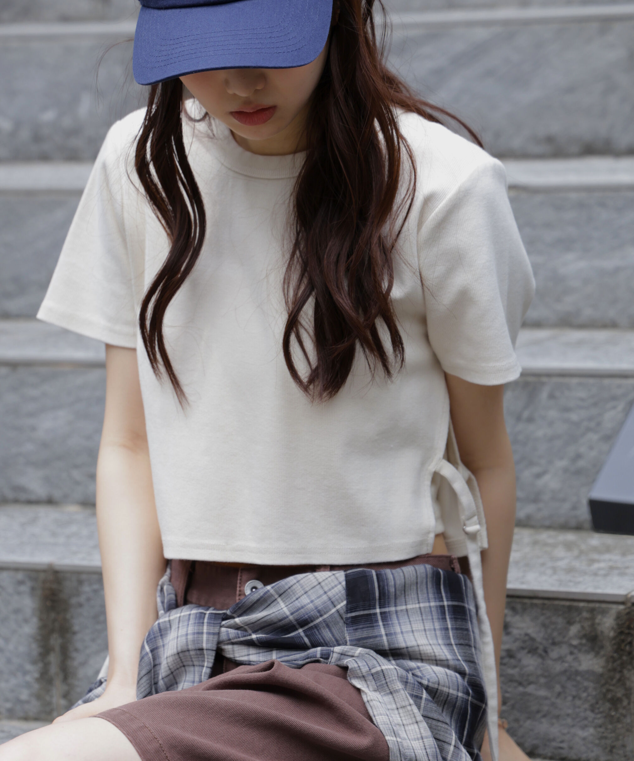  「ヴィンテージ加工サイドベルトＴ」|Tシャツ・カットソー|