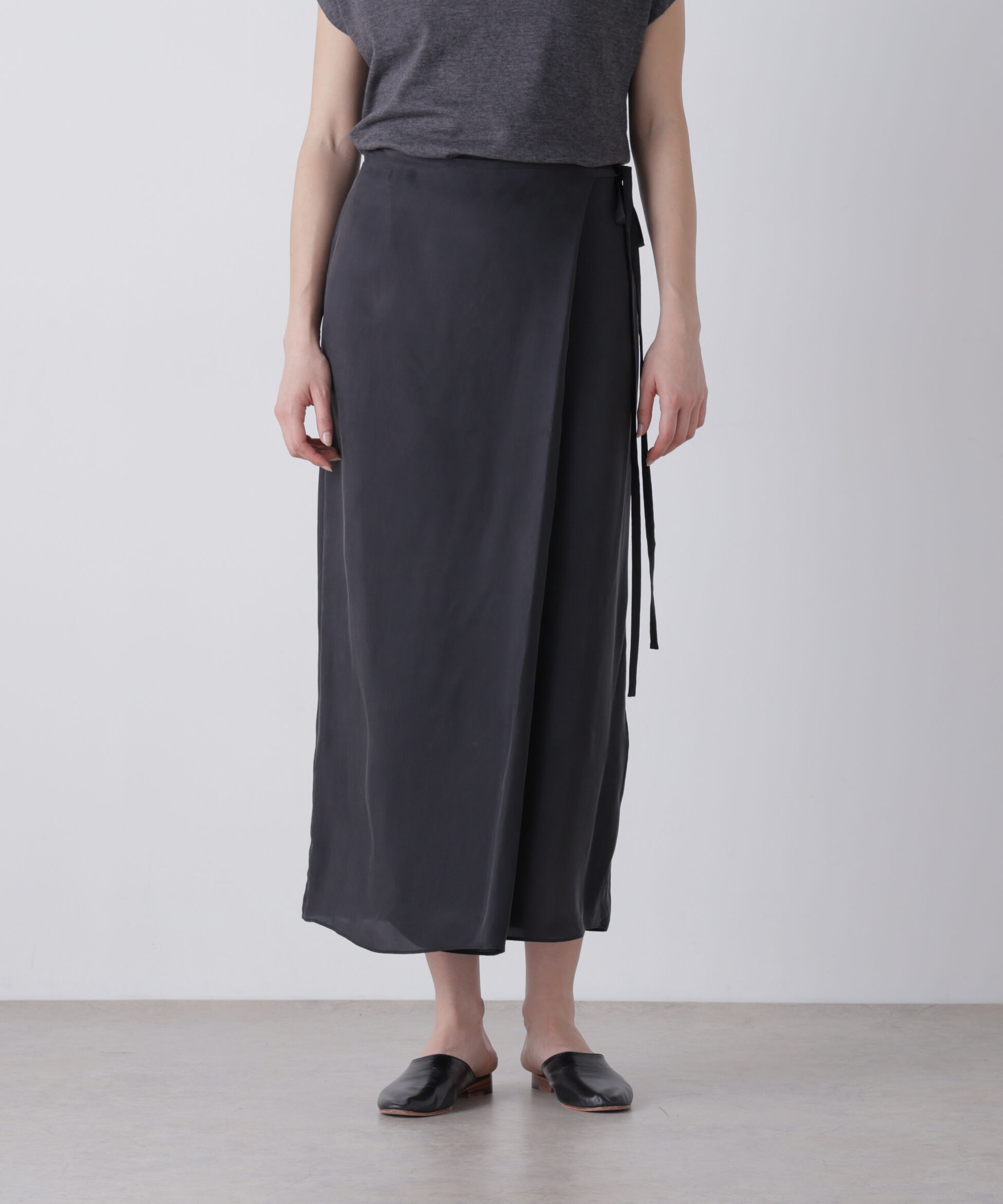 YLEVE 「YLEVE / SMOKY CUPRA SKIRT」|スカート|