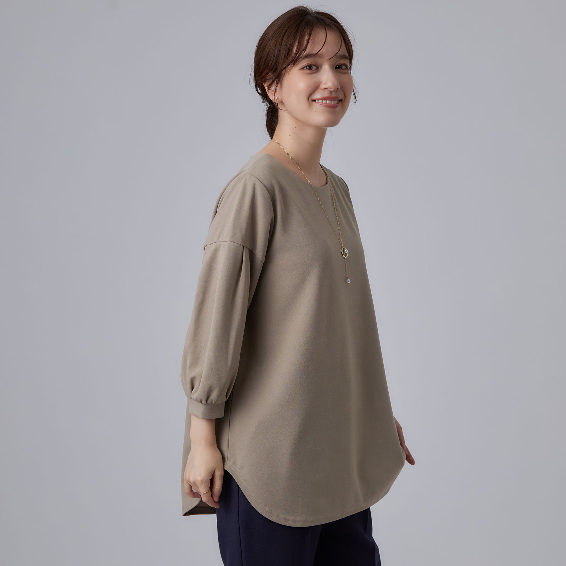 SHOO･LA･RUE「【着丈選べる/2点セット】ネックレス付き やわらか8分袖ブラウス」|Tシャツ・カットソー|