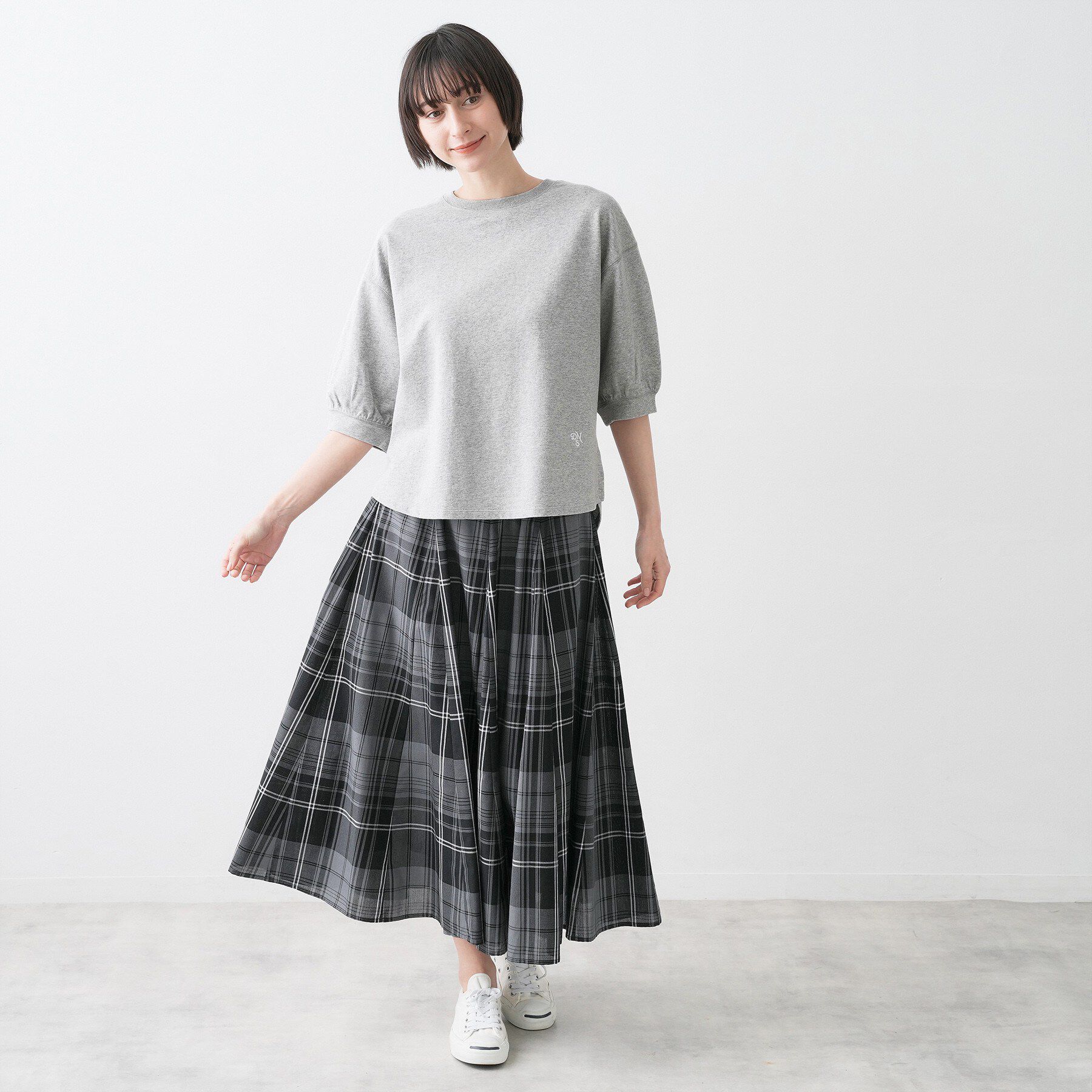 Dessin「【360度可愛い】バックヘンリーカットソー5分袖」|Tシャツ・カットソー|
