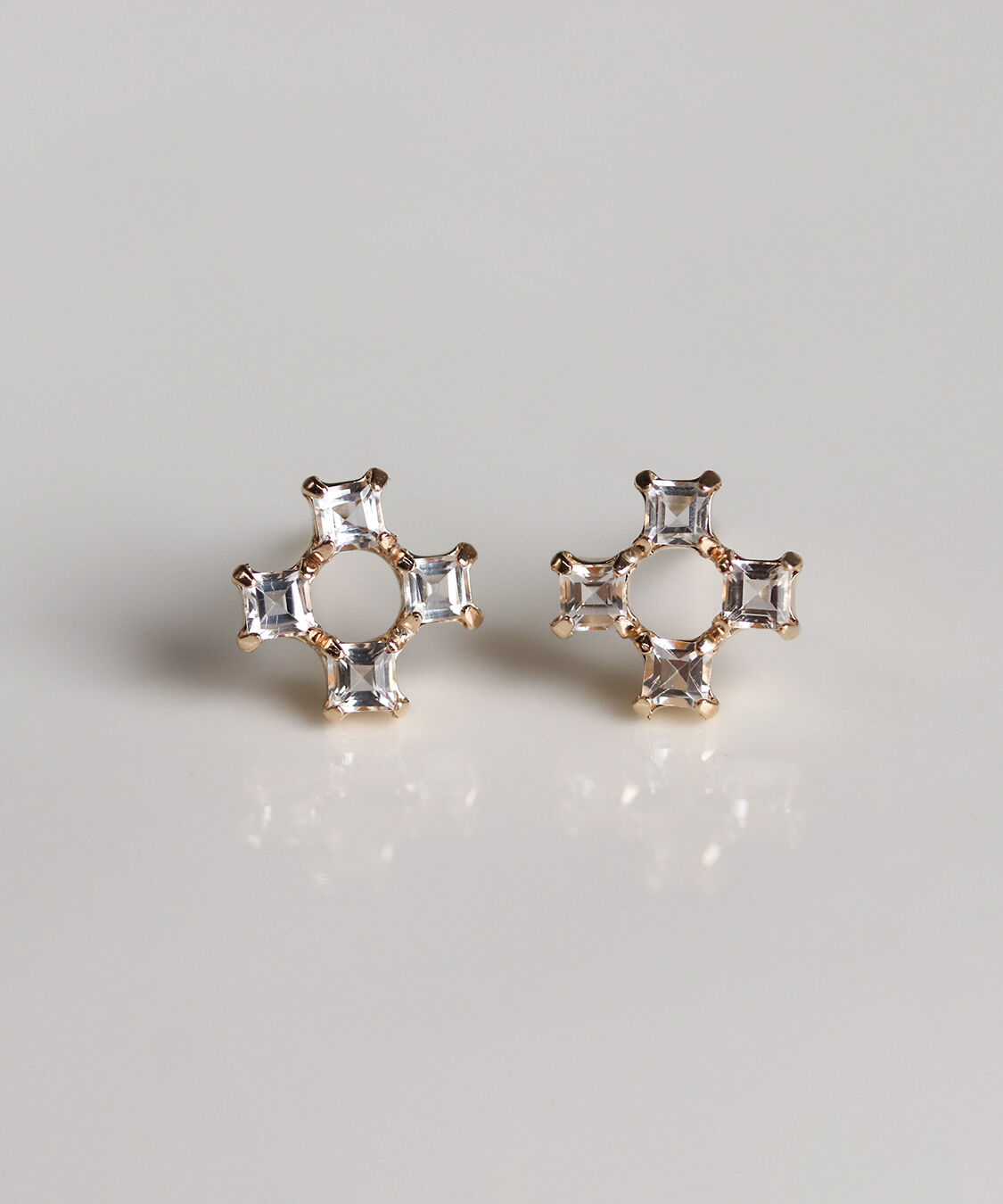  「カラーストーン ジオメトリック ピアス | K10YG」|ピアス|
