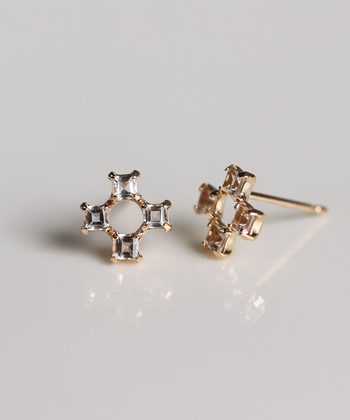  「カラーストーン ジオメトリック ピアス | K10YG」|ピアス|