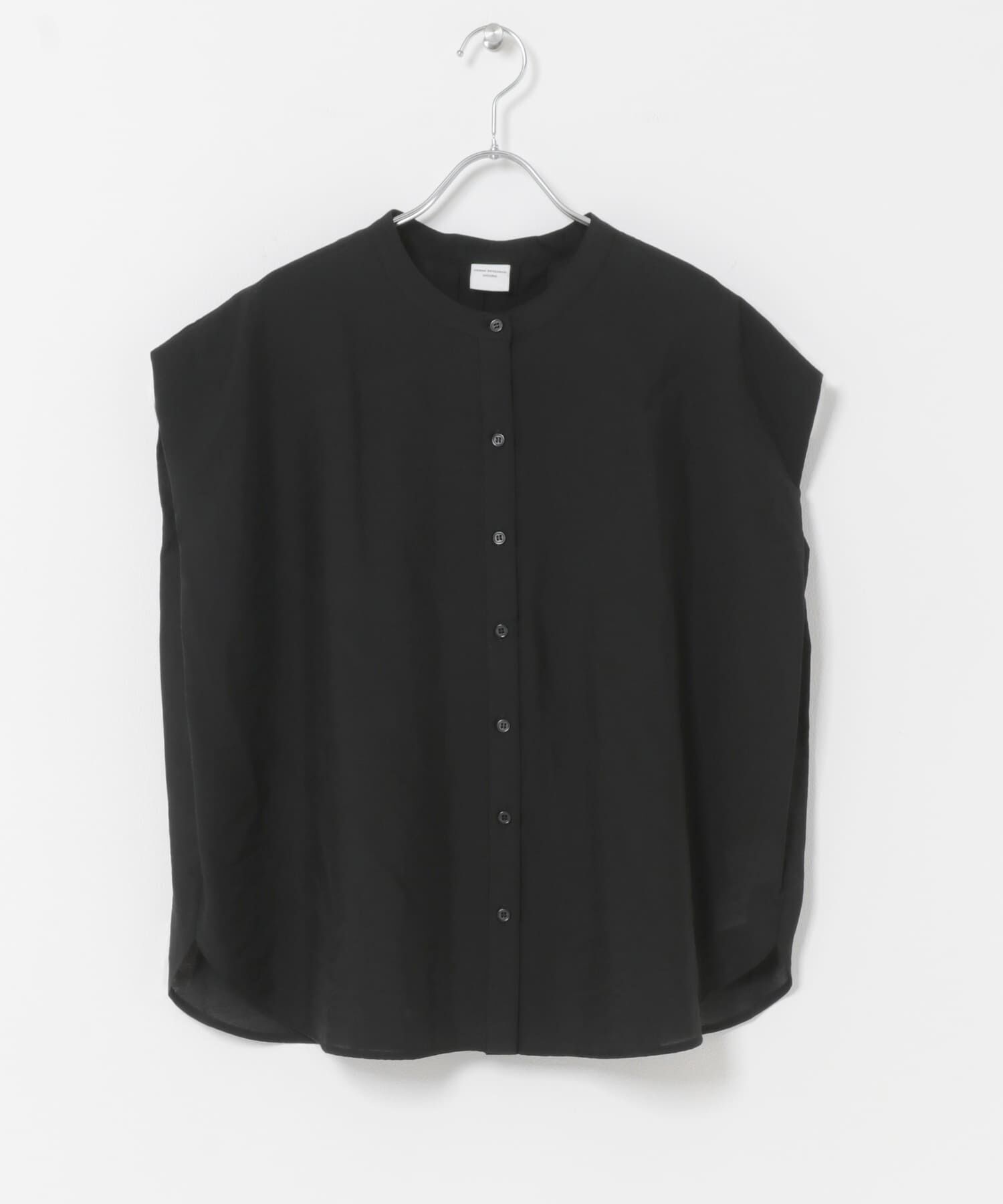 URBAN RESEARCH DOORS「『一部WEB限定カラー』ショルダータックバンドカラーシャツ」|シャツ・ブラウス|