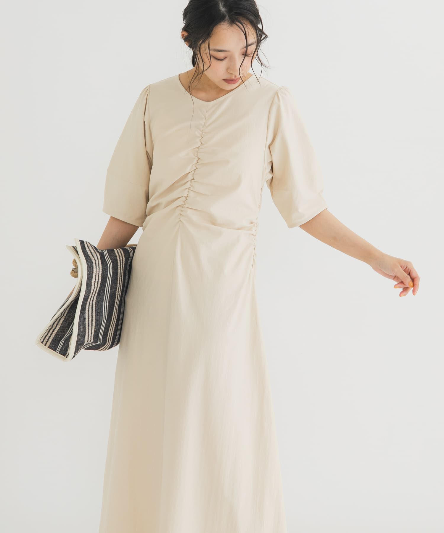  「シャーリングカットワンピース」|ワンピース|
