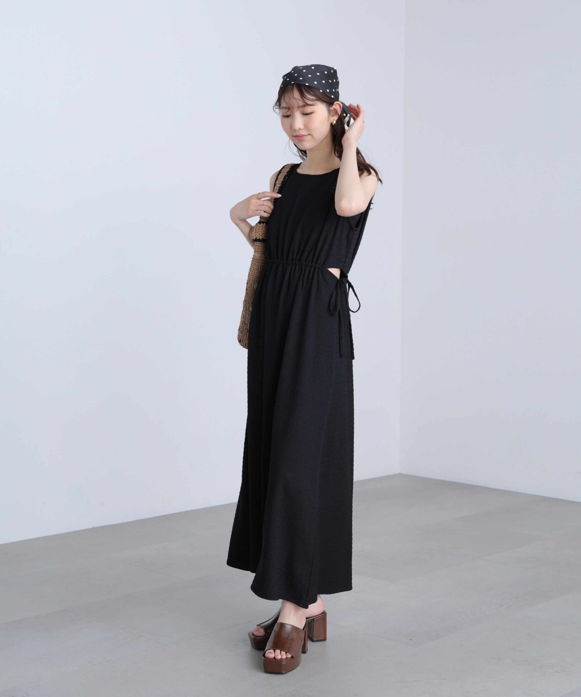  「サイドカットノースリカットソーワンピース」|ワンピース|