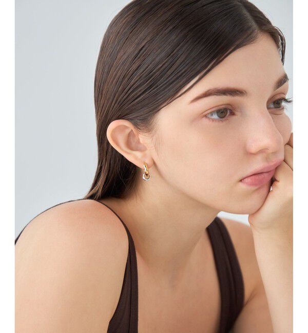 ete「[ONLINE Limited] ニュアンス チャーム ハグピアス」|ピアス|