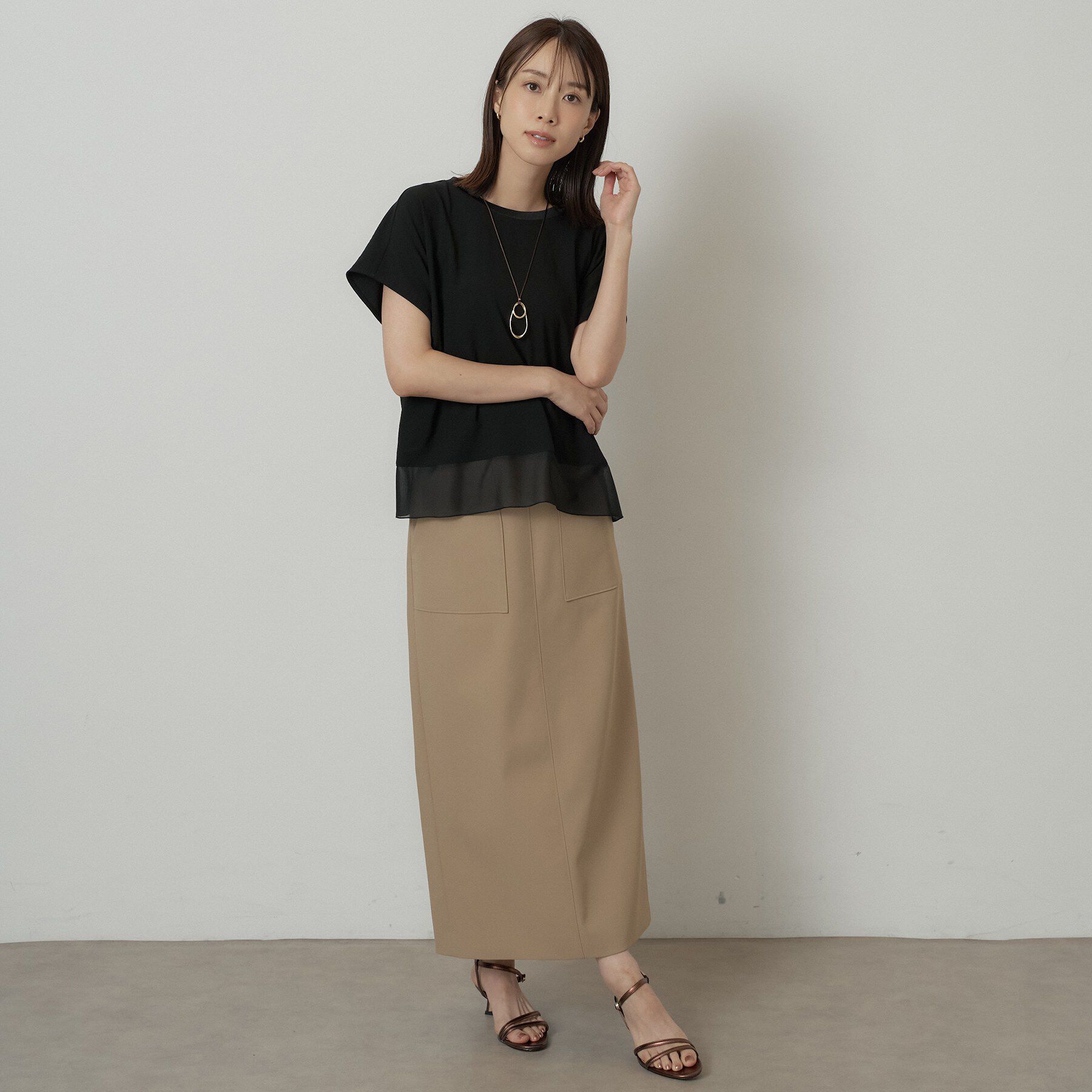 UNTITLED「【重ね着でおしゃれ見え】裾シアードッキングプルオーバー」|シャツ・ブラウス|