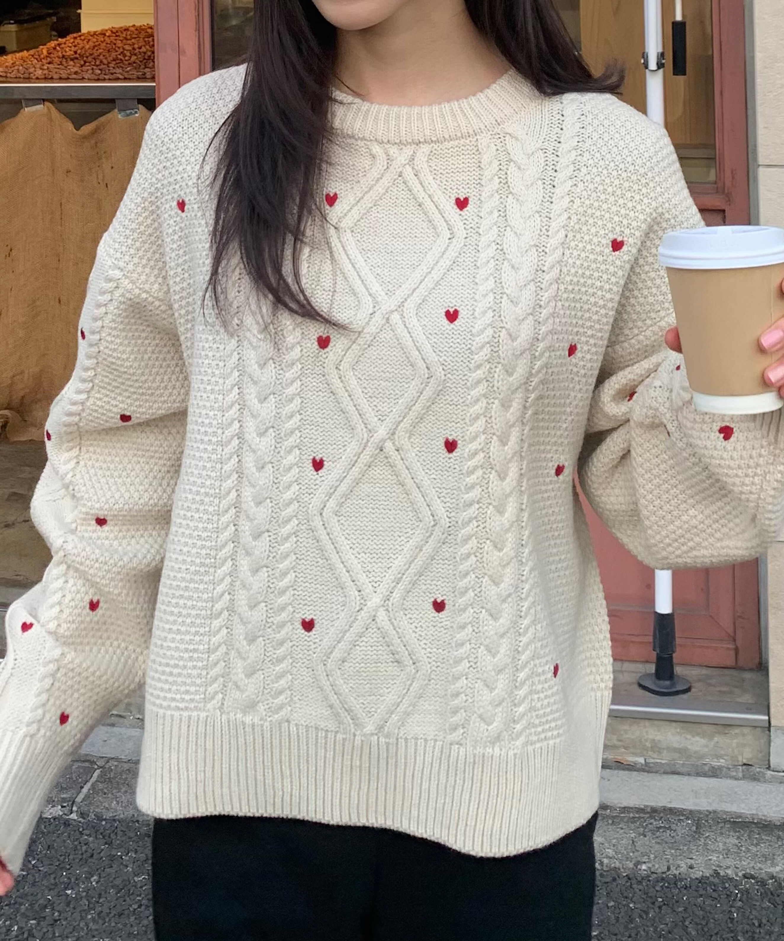  「ハート刺繍ケーブルニット」|ニット・セーター|