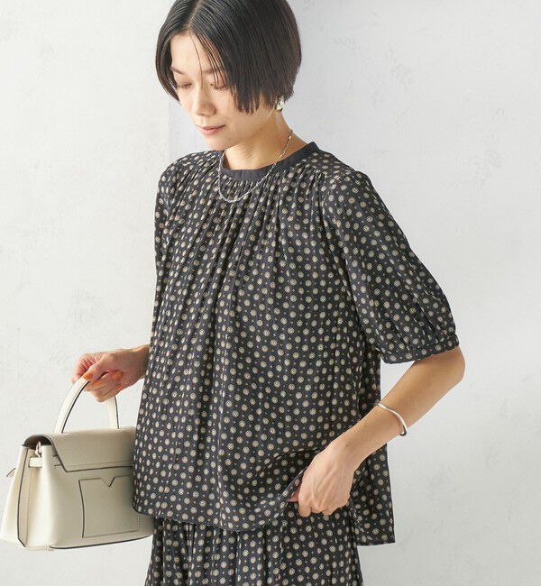 SHIPS for women「〈手洗い可能〉プリント カッセン ギャザー 半袖 ブラウス」|シャツ・ブラウス|ブラック