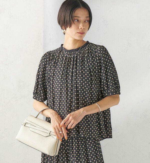 SHIPS for women「〈手洗い可能〉プリント カッセン ギャザー 半袖 ブラウス」|シャツ・ブラウス|