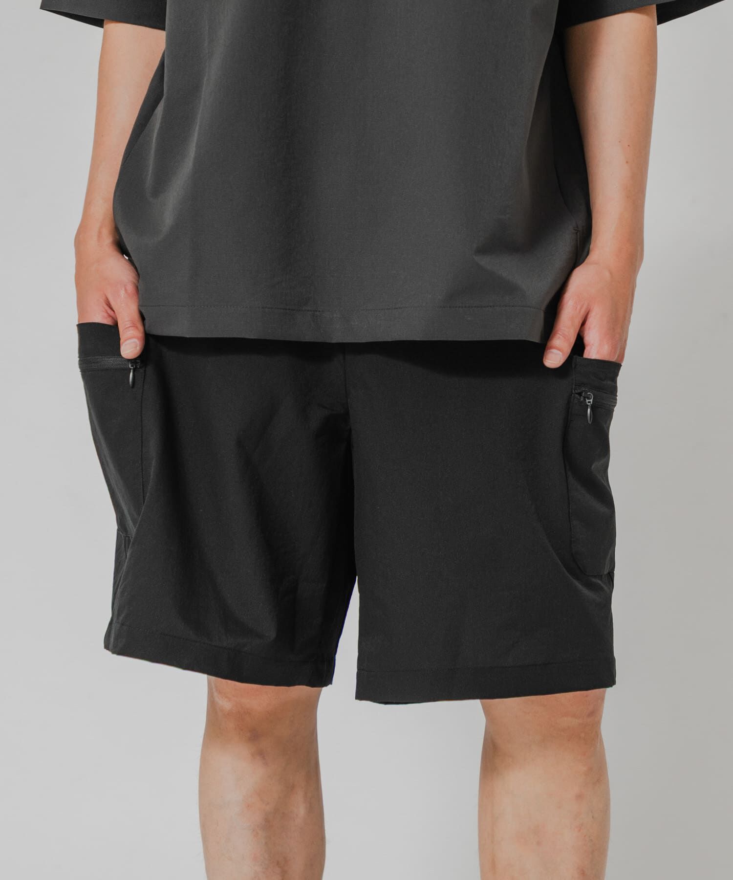 URBAN RESEARCH「『洗濯可/防シワ/撥水』COOL DOTS EASY SHORTS」|その他|
