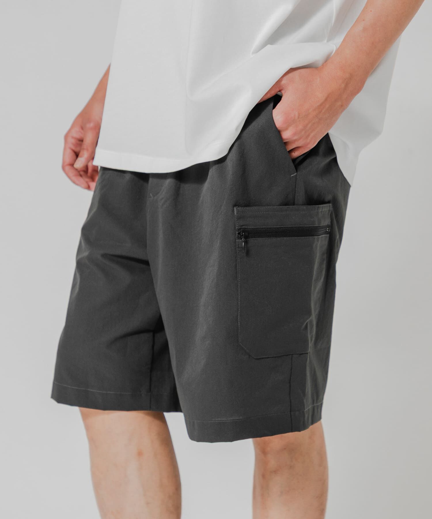 URBAN RESEARCH「『洗濯可/防シワ/撥水』COOL DOTS EASY SHORTS」|その他|