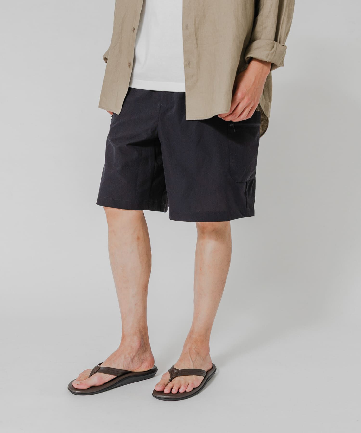 URBAN RESEARCH「『洗濯可/防シワ/撥水』COOL DOTS EASY SHORTS」|その他|ネイビー
