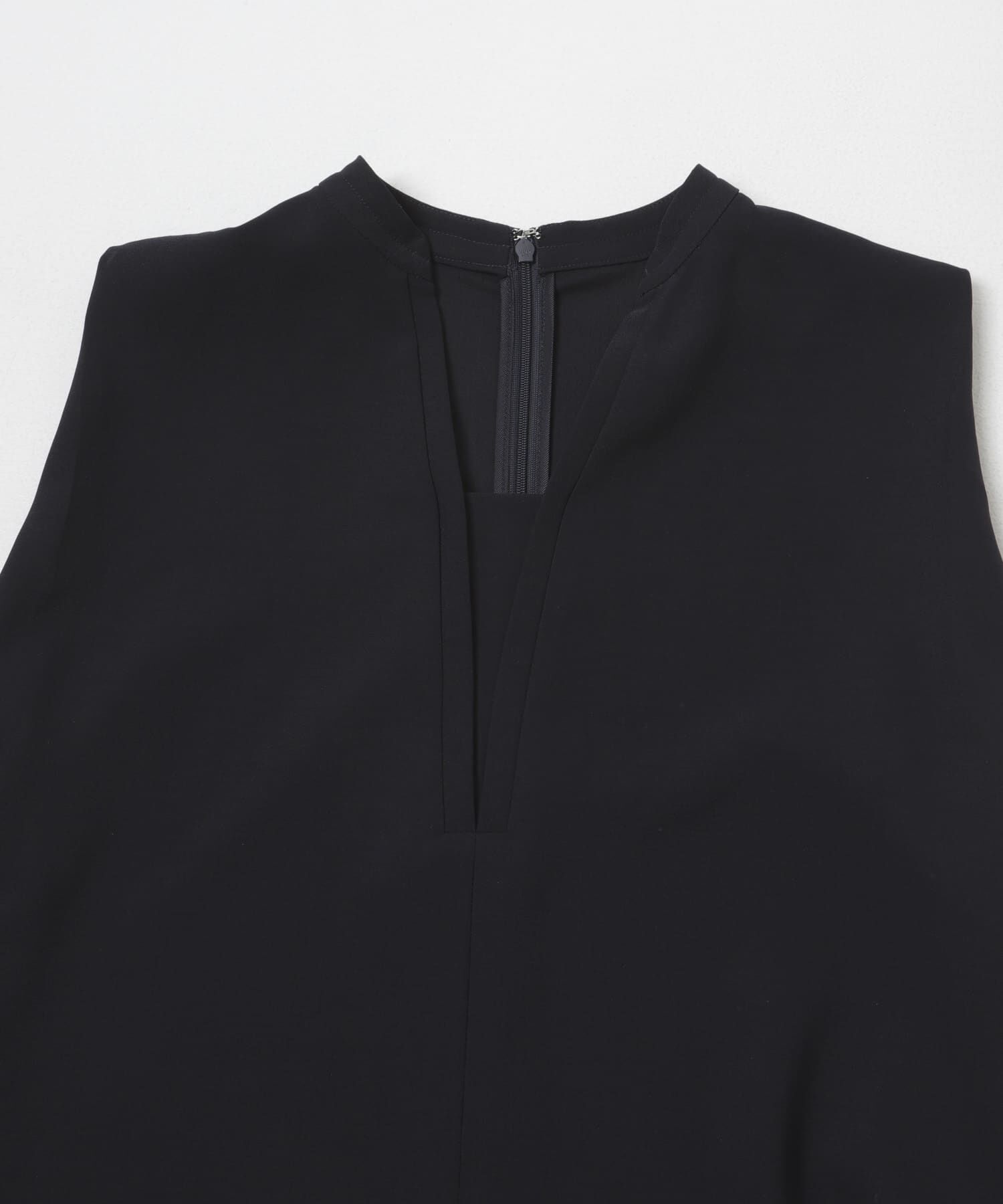 URBAN RESEARCH ROSSO「クールタッチ 吸水速乾キーネックフレアワンピース」|ワンピース|
