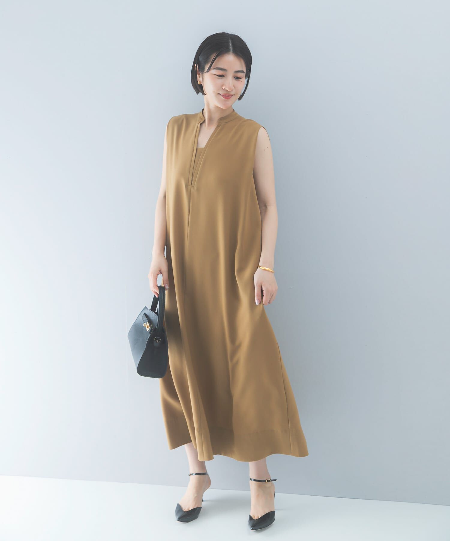 URBAN RESEARCH ROSSO「クールタッチ 吸水速乾キーネックフレアワンピース」|ワンピース|