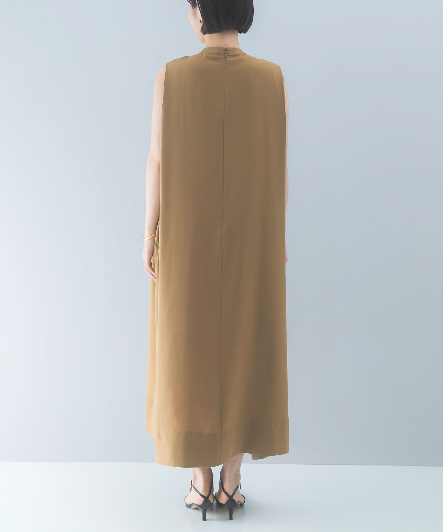 URBAN RESEARCH ROSSO「クールタッチ 吸水速乾キーネックフレアワンピース」|ワンピース|