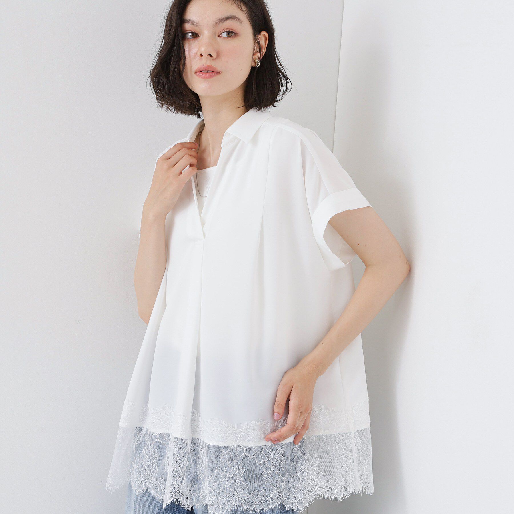 THE SHOP TK「【ひんやり/体型カバー】裾レース切り替え スキッパーシャツ」|シャツ・ブラウス|オフホワイト(003