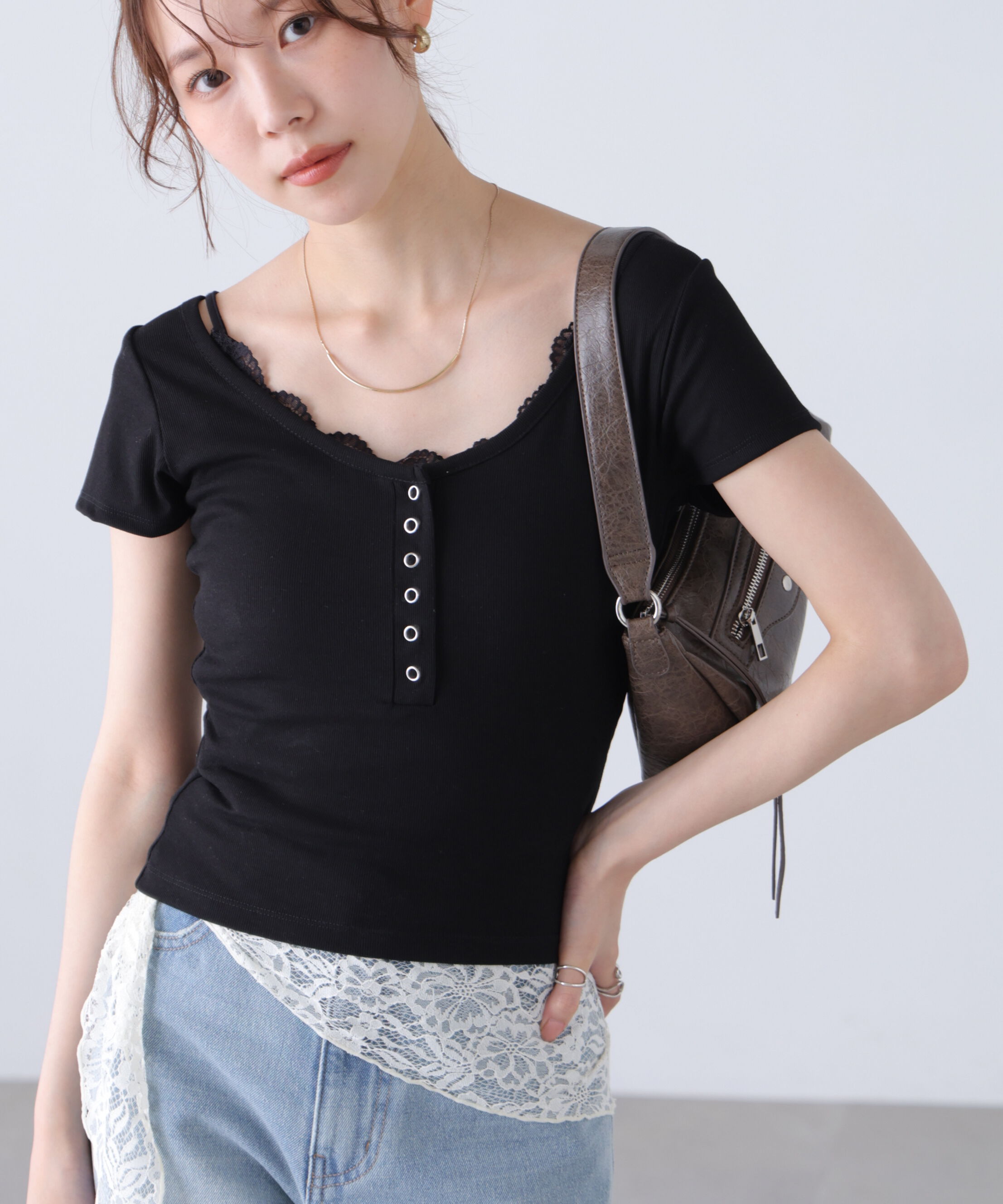  「キャミレイヤード風ヘンリーネックカットソー」|Tシャツ・カットソー|ブラック