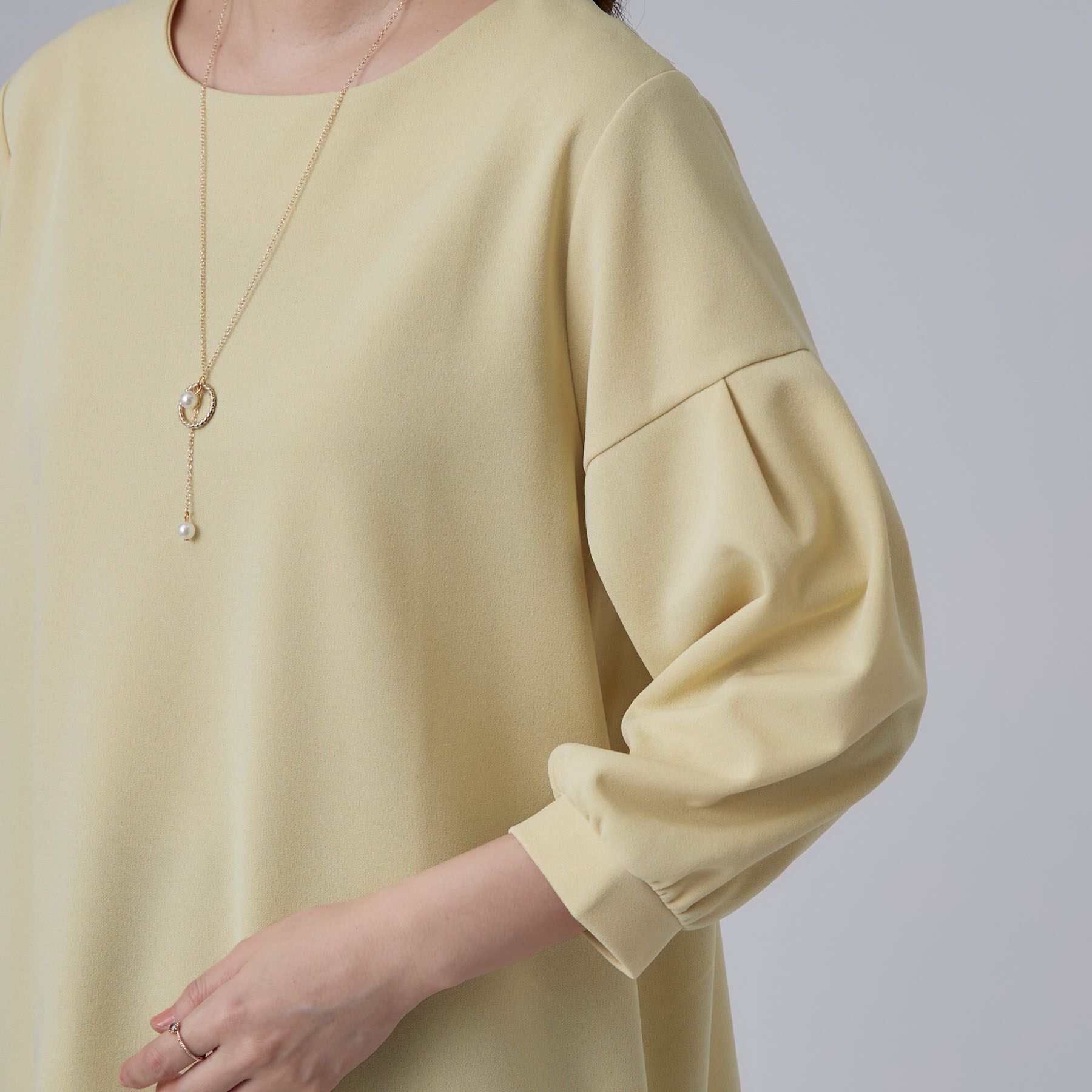 SHOO･LA･RUE「【着丈選べる/2点セット】ネックレス付き やわらか8分袖ブラウス」|Tシャツ・カットソー|