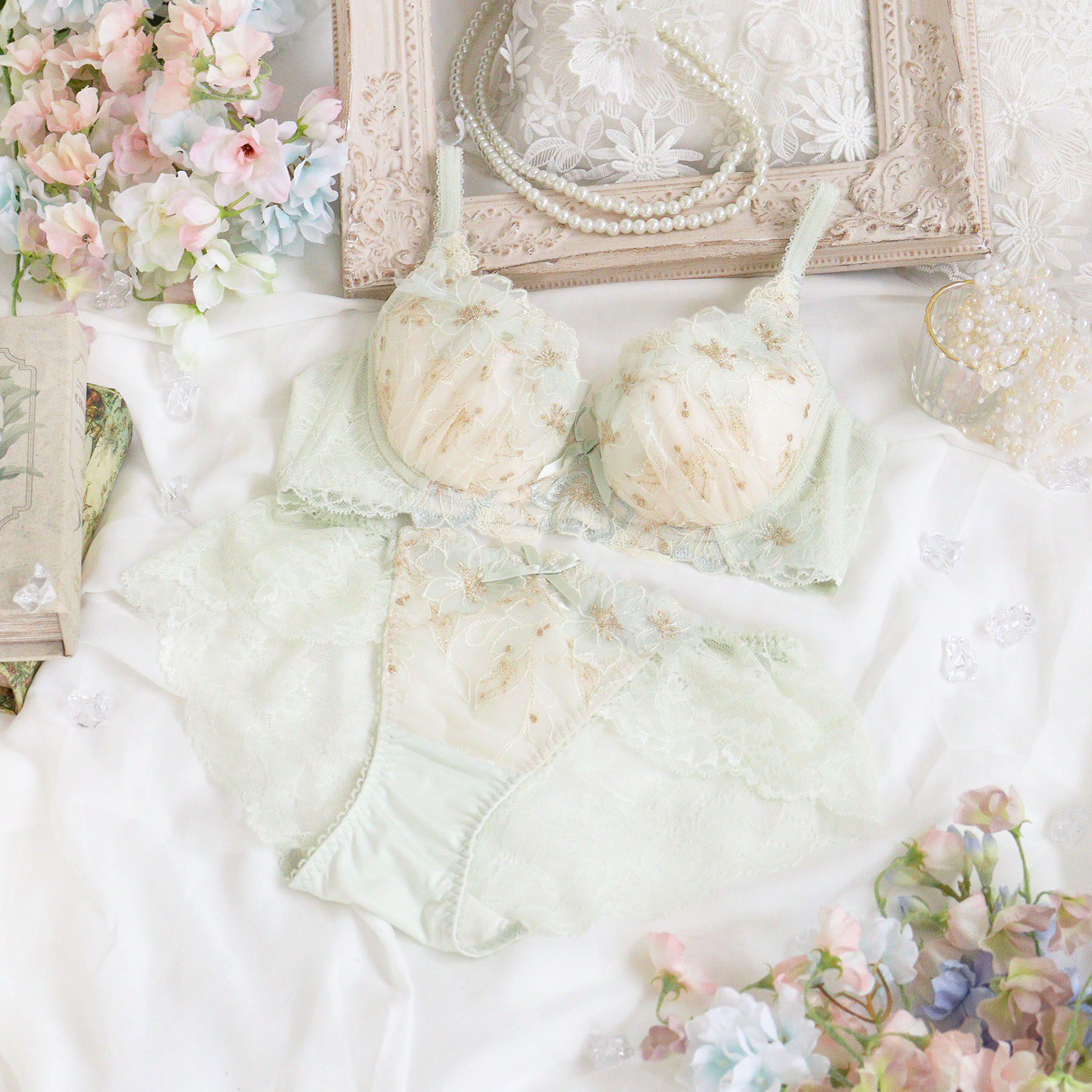 Risa Magli「リカルダ ブラジャー (D-F) ＜D Make Type＞」|インナー|