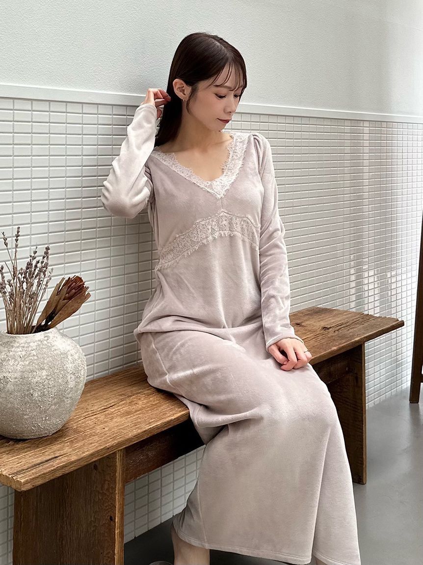 SNIDEL HOME「【イフミック(R)】シルキーフリースカップインワンピース」|ルームウェア|