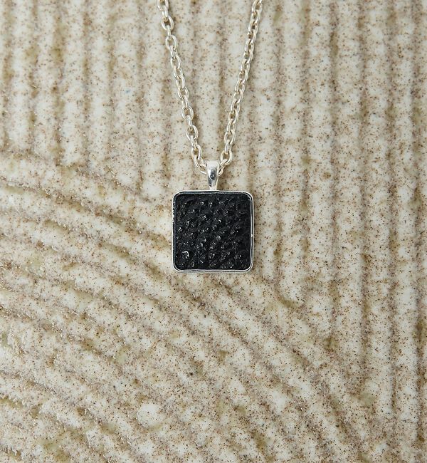 ABAHOUSE「【UNISEX】SQUARE PLATE PENDANT / スクエアプレート」|ネックレス|シルバー
